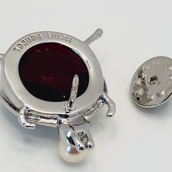 NEW Henri Bendel Silver & Ruby Beetle Brooch Pin - Picture 8 of 9